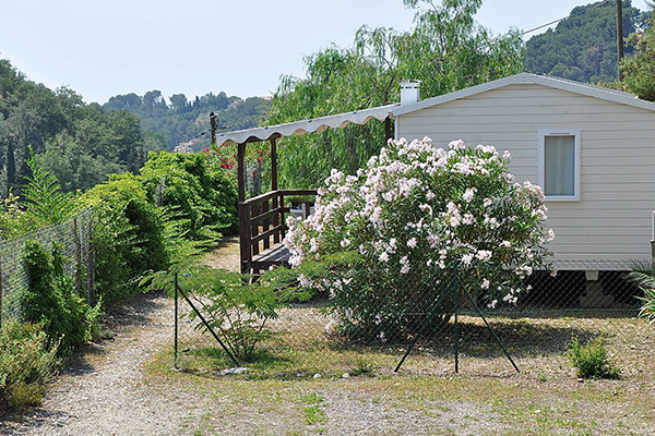 Camping le Val Fleuri-Mobil-home terrasse-Seychelles